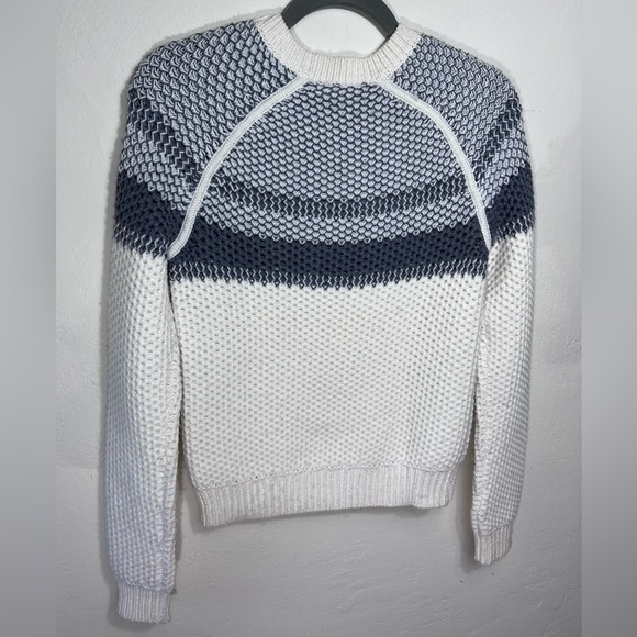 Theory Chunky Knit Wool Crewneck Pullover Sweater - Picture 4 of 7